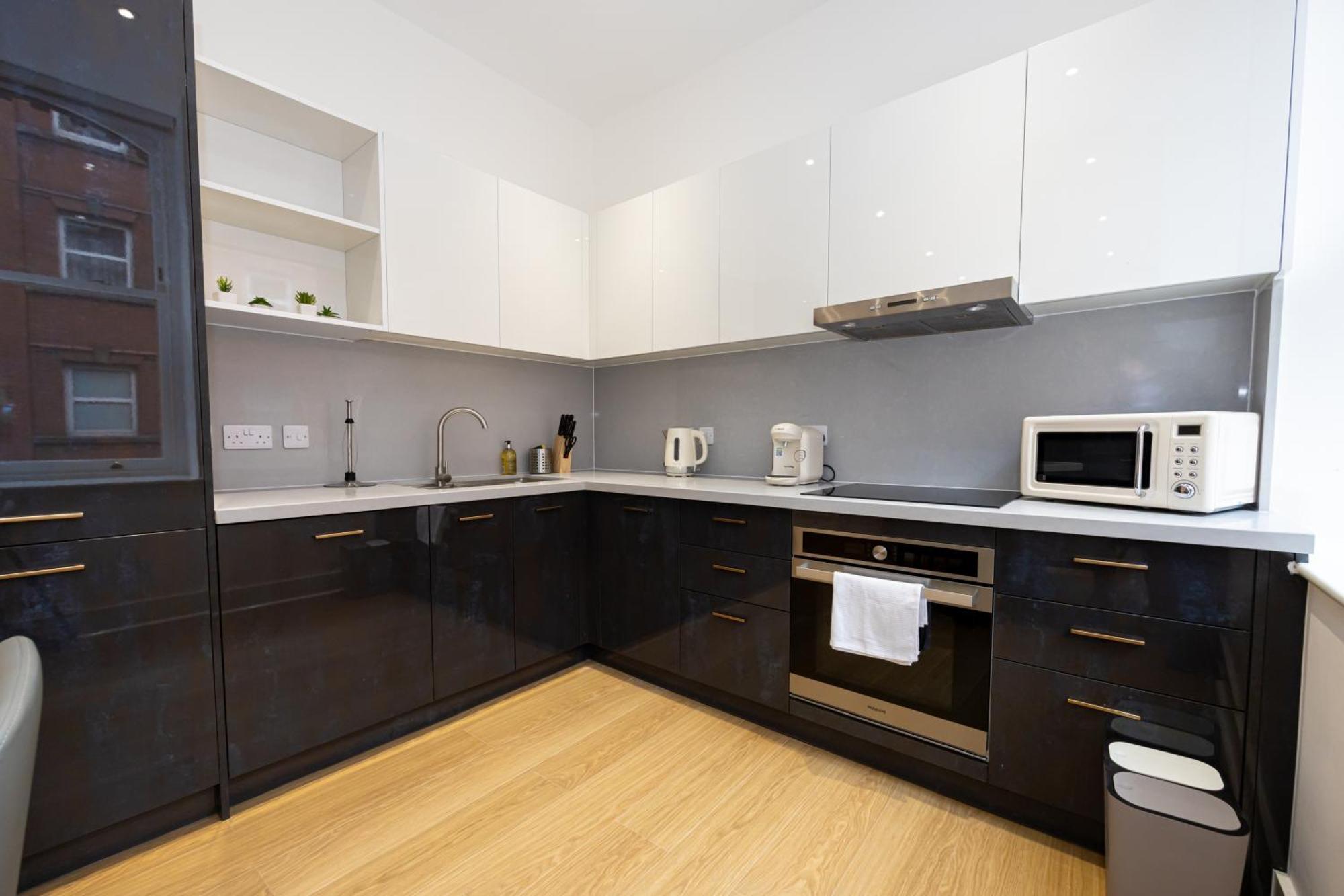 Superb 2Bd Apartment In China Town Manchester Exterior photo